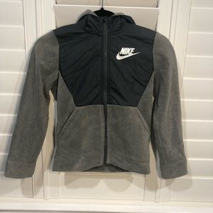 GREY NIKE FUZZY FLEECE JACKET